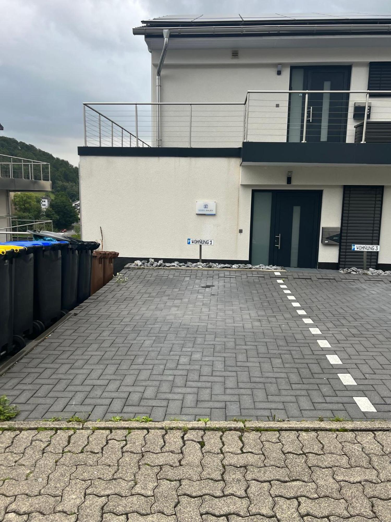 Stilvolle Wohnung Mit Blick Und Selbst-Check-In Bad Berleburg Esterno foto
